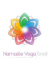 Logo Namaste - intervenant salle yoga Brest
